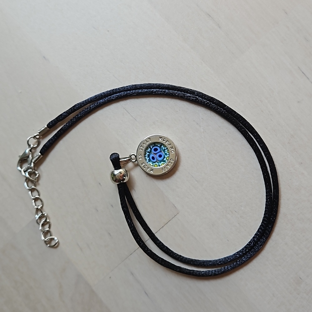 Murano Italian glass pendant necklace